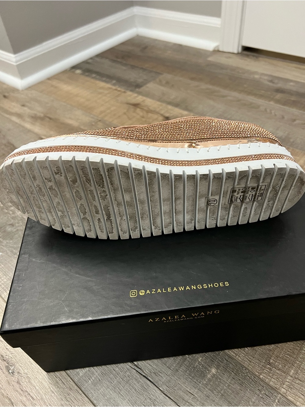 Azalea Wang Judy Rose Gold Crystal Slip-On Loafer size 10 Like new - Picture 3 of 10